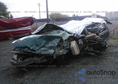 1999 Ford Explorer из США, поврежденный, VIN 1FMDU34E0XZA89681